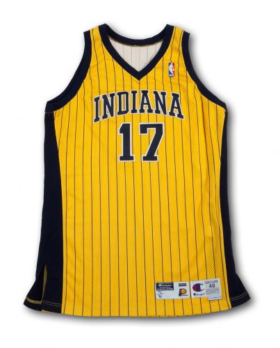 Indiana Pacers - Which of these jerseys is your favorite? 1. 2021-22 City  Edition 2. 1996 Flo-Jo 3. 2000 Pinstripe 4. 1972-72 ABA Retro