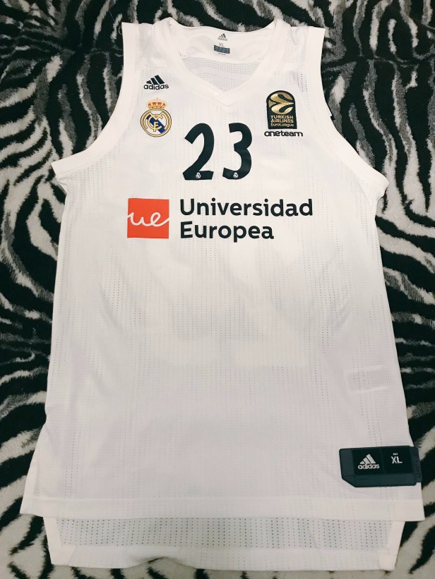 real madrid jersey 2018 19