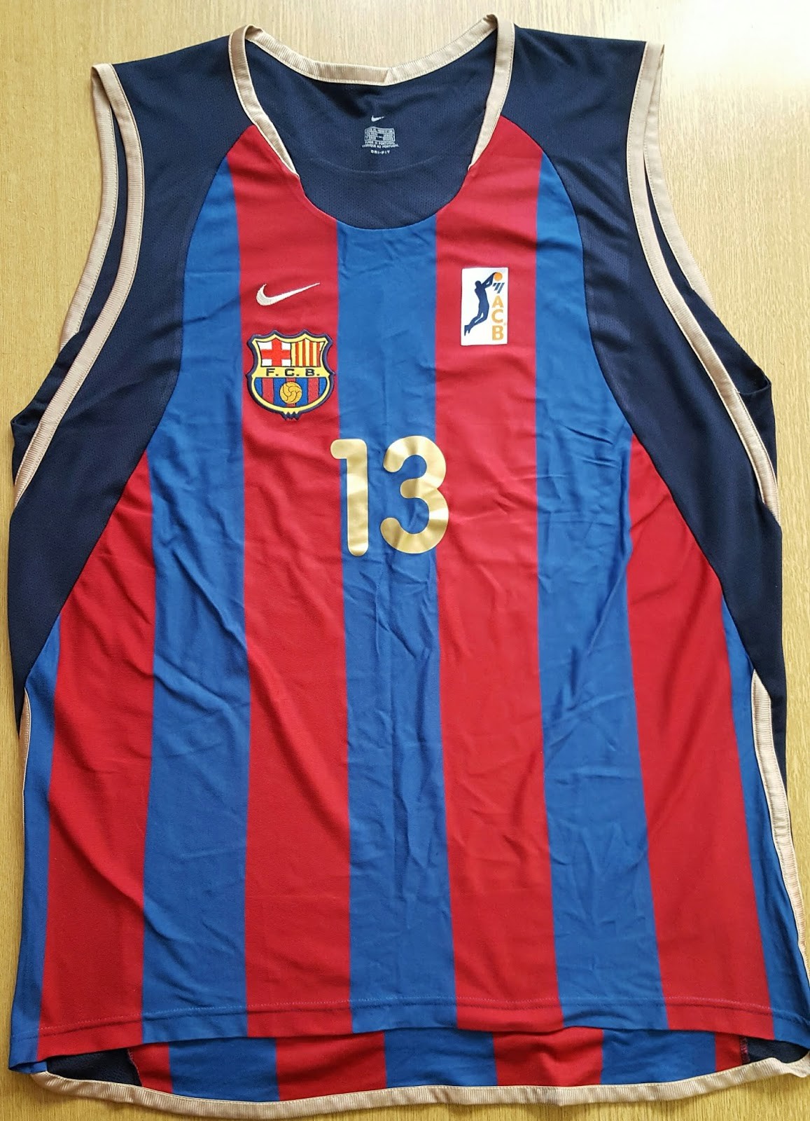 Descubrir 56+ imagen uniforme barcelona basquetbol - Abzlocal.mx