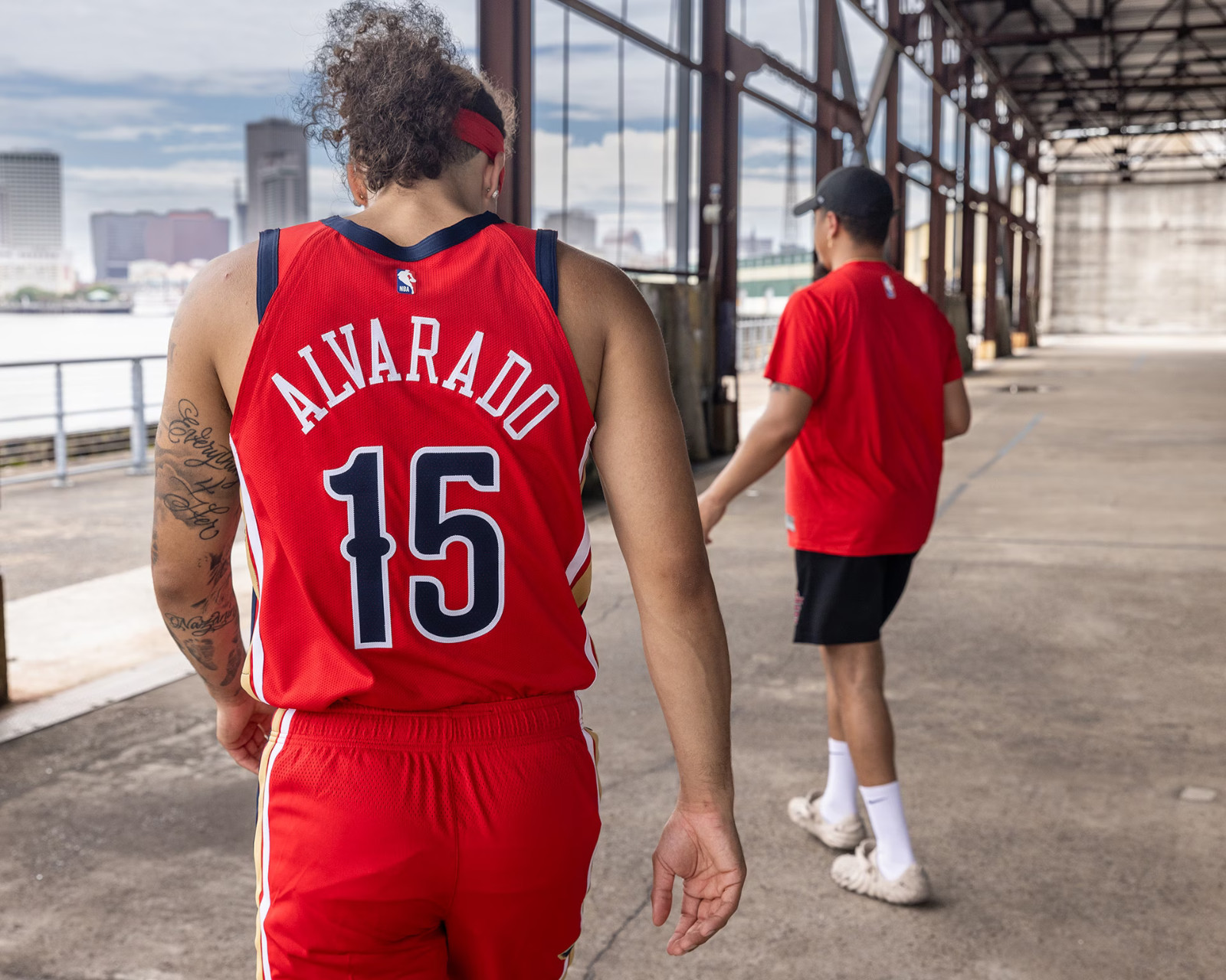 Online NBA store reveals New Orleans Pelicans new alternate jersey - Sports  Illustrated