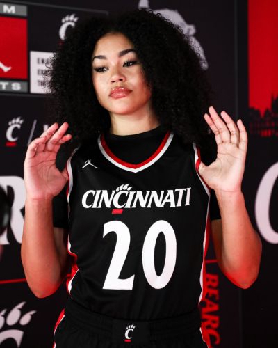 Cincinnati Bearcats 2023-24 Away Kit