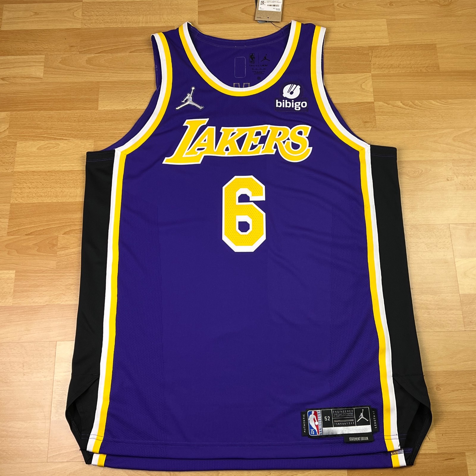 Los Angeles Lakers 2021-2022 Statement Jersey