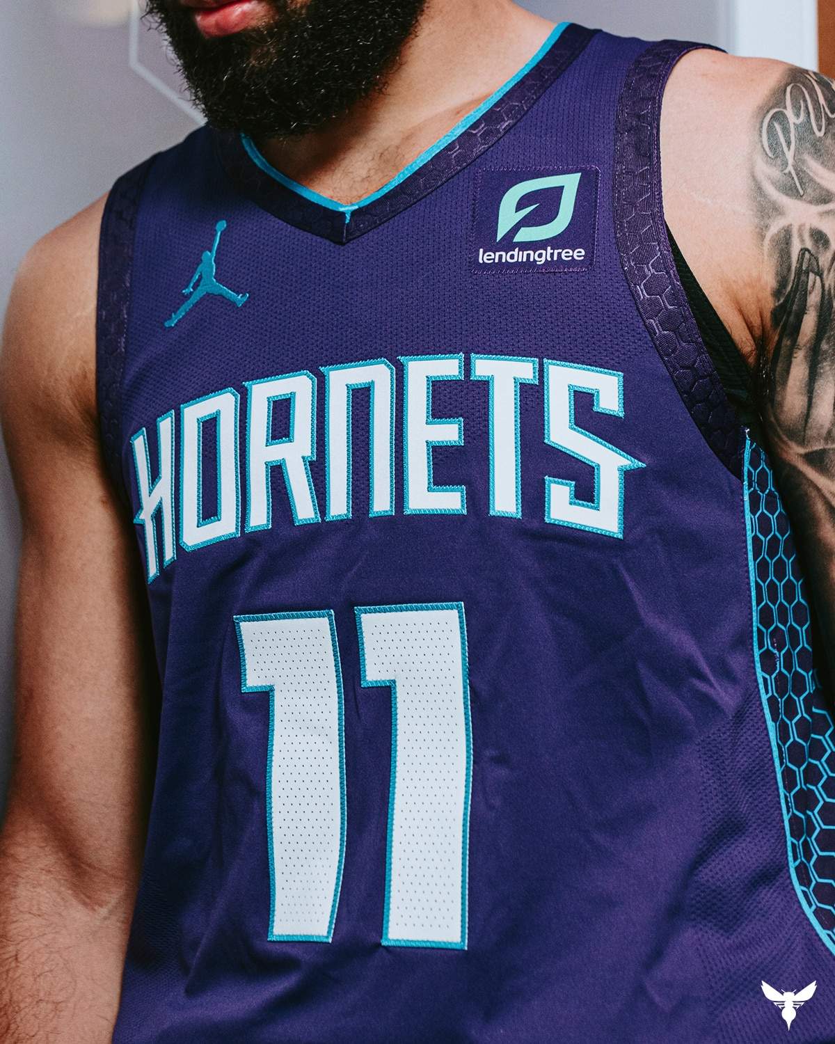 Charlotte Hornets unveil new Statement Edition court, jersey 
